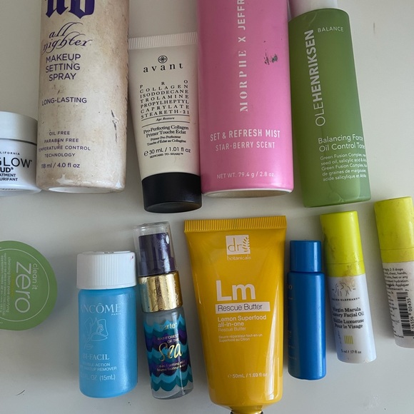 Makeup bundle - Picture 3 of 4